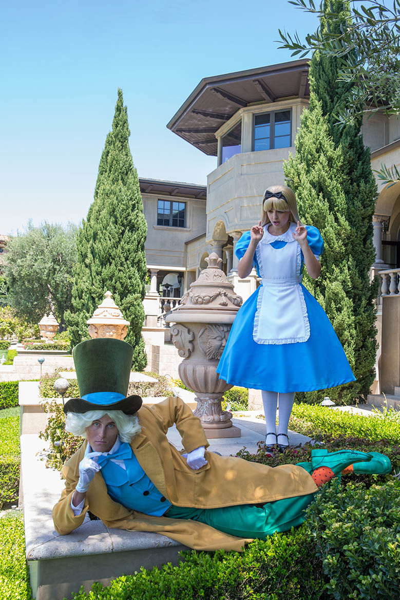 Best alice and mad hatter party character for kids in san jose